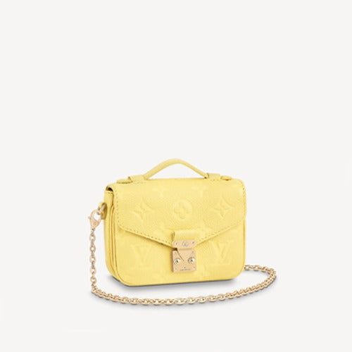 루이비통 마이크로 메티스 체인 크로스백 존느