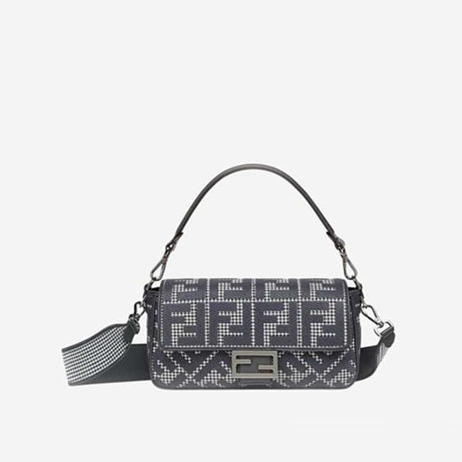 펜디 FF 자수 미디움 바게트백