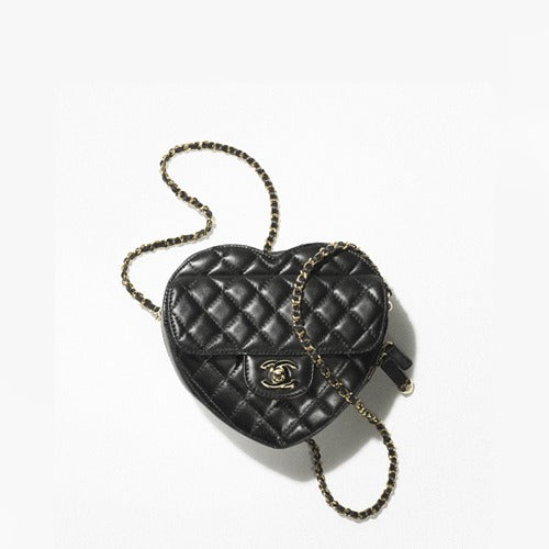 샤넬 하트 숄더백 블랙