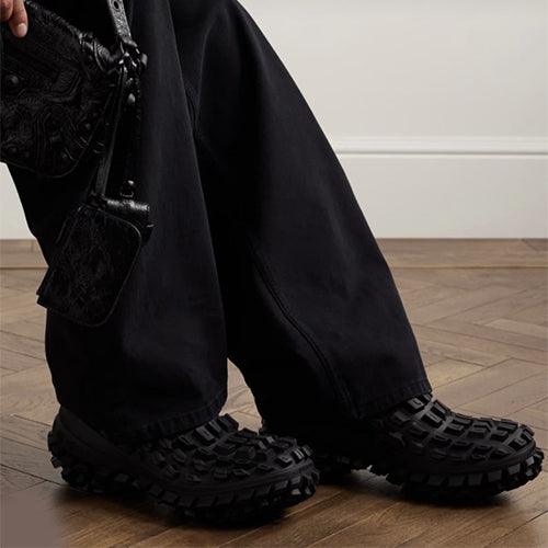 발렌시아가 디펜더 클로그 슬리퍼 블랙