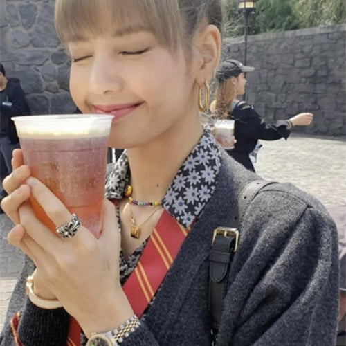 크롬하츠 더블 플로랄 크로스링 (리사 착용)