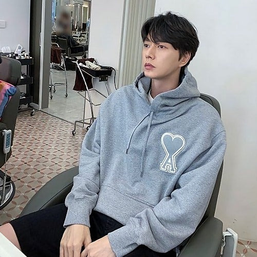 (국내배송, 당일출고) 아미 빅로고 하트패치 후드 ~2Color~ (박해진 착용)